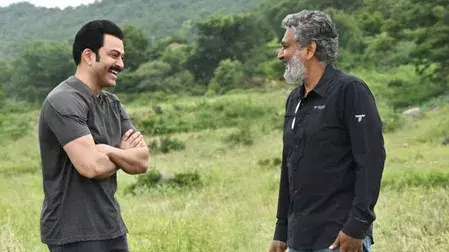 राजामौली का पृथ्वीराज को संदेश: वाराणसी फिल्म के लिए दी बधाई राजामौली का पृथ्वीराज को संदेश: वाराणसी फिल्म के लिए दी बधाई