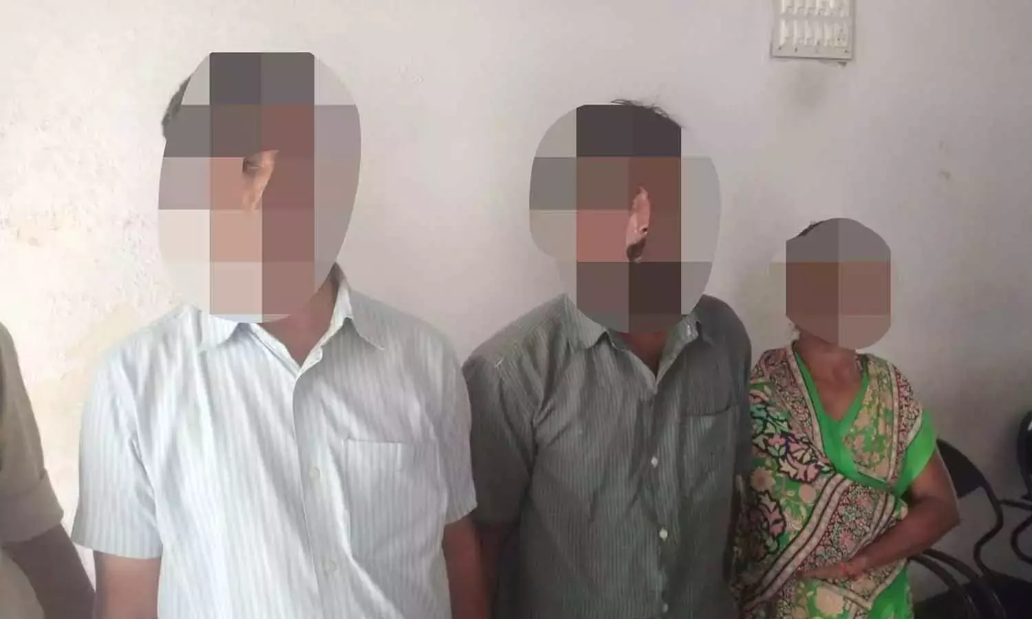 न्याय की जीत: डॉक्टर हत्याकांड में तीन को उम्रकैद की सजा न्याय की जीत: डॉक्टर हत्याकांड में तीन को उम्रकैद की सजा
