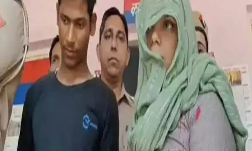 पति की हत्या कर शव के पास छोड़ा जिंदा सांप