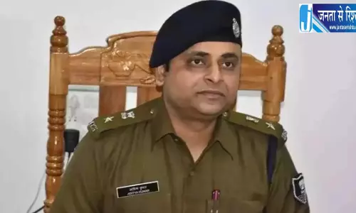 शराब मामले में IPS आदित्य कुमार को क्लीन चिट