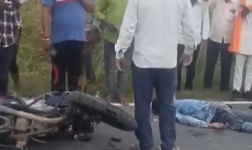 बाइक से घर लौट रहा था युवक, रास्ते में अज्ञात वाहन ने ले ली जान