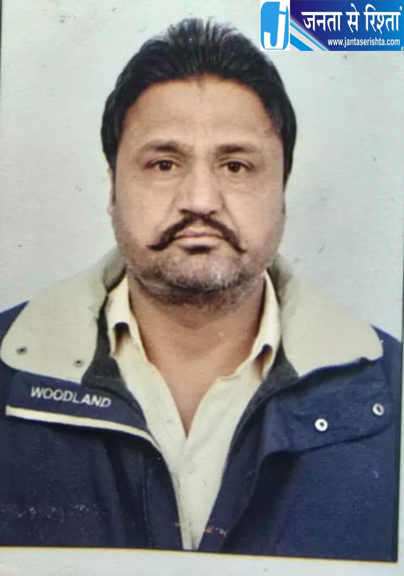 सिरसा के किसान ने पराली को बनाया रोजगार का जरिया सिरसा के किसान ने पराली को बनाया रोजगार का जरिया