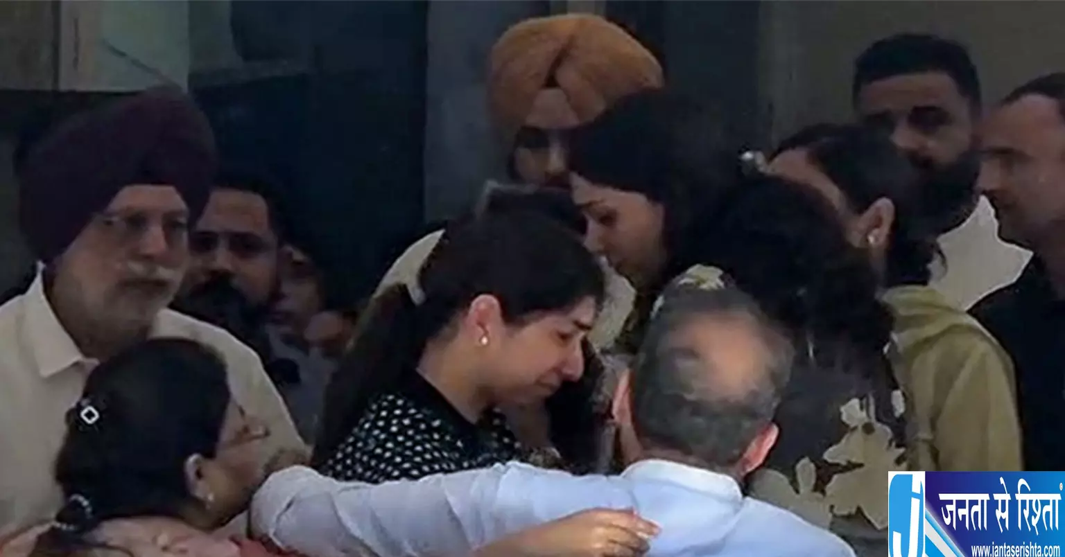 संजीव अरोड़ा को हाई कोर्ट से बड़ा झटका संजीव अरोड़ा को हाई कोर्ट से बड़ा झटका