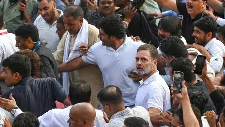 महिला पत्रकार मामला: राहुल गांधी के खिलाफ अर्जी पर सुप्रीम कोर्ट में सुनवाई तय महिला पत्रकार मामला: राहुल गांधी के खिलाफ अर्जी पर सुप्रीम कोर्ट में सुनवाई तय
