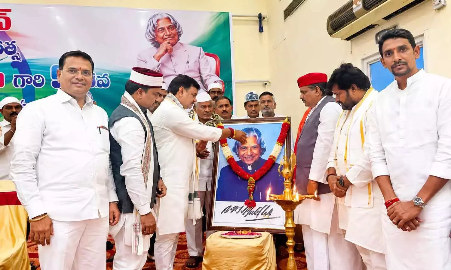 विकसित भारत के लिए कलाम के आदर्शों का पालन करें: भाजपा विकसित भारत के लिए कलाम के आदर्शों का पालन करें: भाजपा
