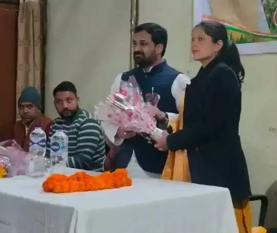 धनोल्टी की समस्याओं के समाधान के लिए उठी आवाज धनोल्टी की समस्याओं के समाधान के लिए उठी आवाज