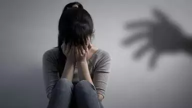 दुष्कर्म के बाद बच्ची की हत्या, खंडहर में मिला मासूम का शव दुष्कर्म के बाद बच्ची की हत्या, खंडहर में मिला मासूम का शव