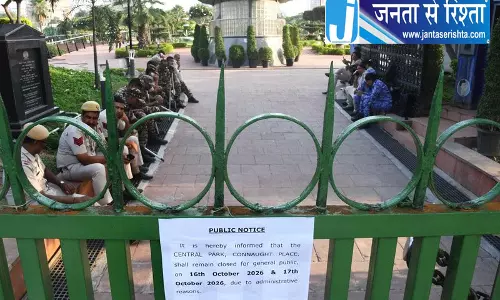 दिल्ली की सड़कों पर तिरंगा मार्च, पुलिस की कार्रवाई से गरमाया माहौल