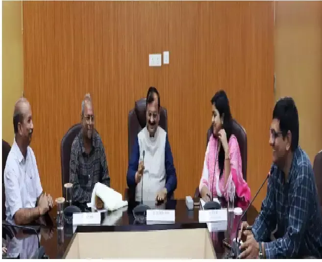 स्रोतों की सुरक्षा को पत्रकारिता का मूल दायित्व बताया : डॉ. ऋतुराज