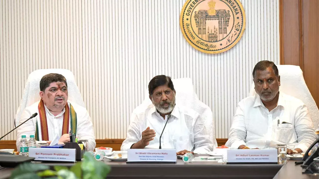 तेलंगाना में जल्द लागू होगा रोहित वेमुला बिल, ड्राफ्ट की तैयारी शुरू तेलंगाना में जल्द लागू होगा रोहित वेमुला बिल, ड्राफ्ट की तैयारी शुरू