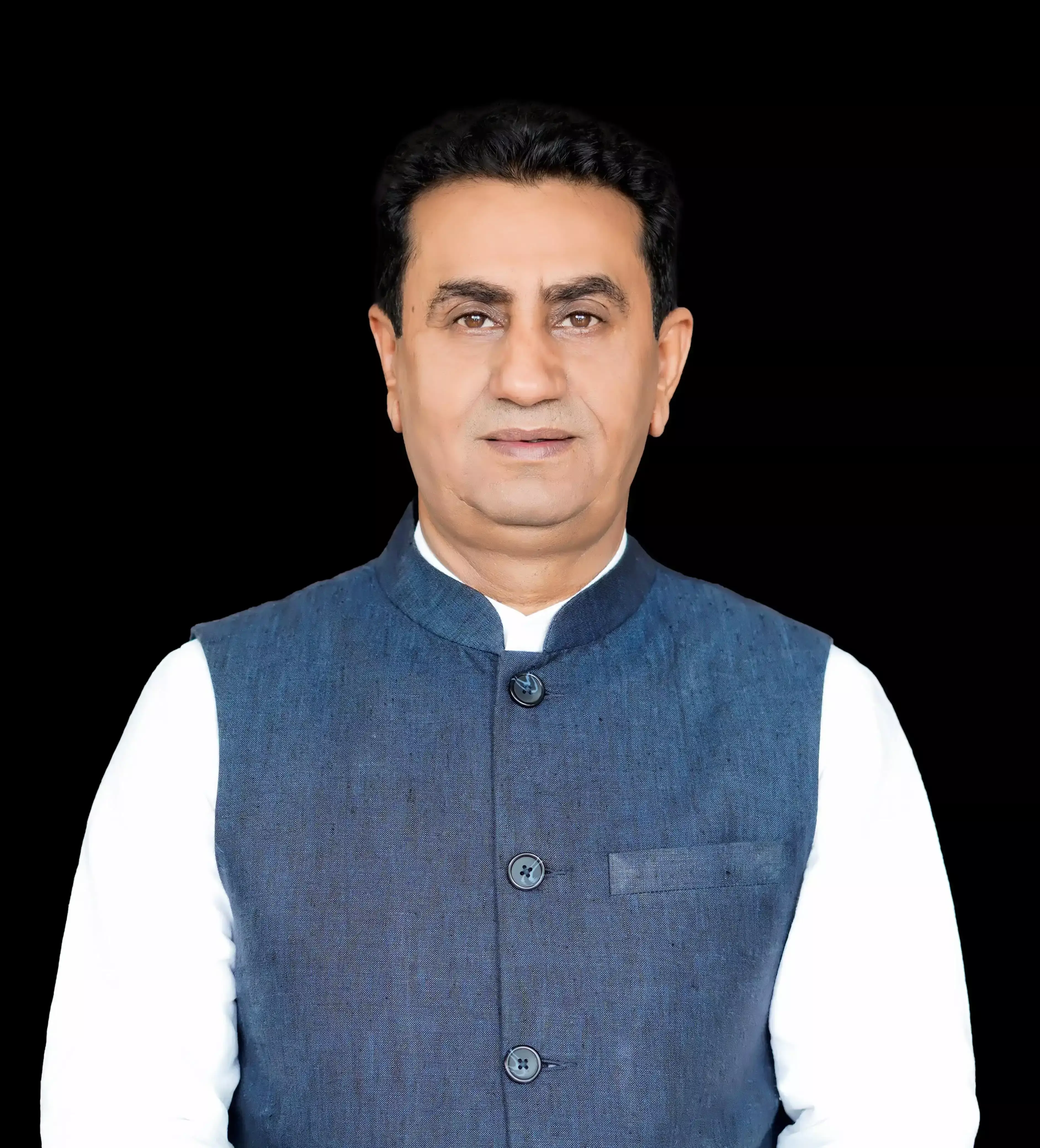 निर्वाचन आयोग के खिलाफ आरोपों पर राजीव जसरोटिया ने मांगे प्रमाण