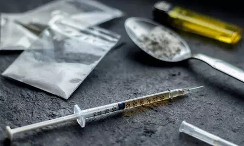 रामबन में गश्त के दौरान पुलिस को हेरोइन जैसा पदार्थ मिला