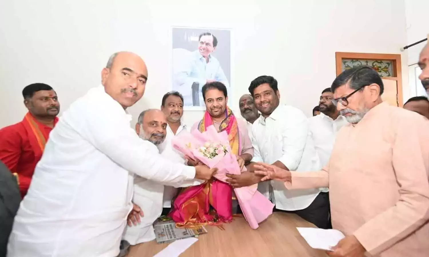 Telangana: केटीआर ने स्नातक एमएलसी चुनावों में कांग्रेस की हार की भविष्यवाणी की