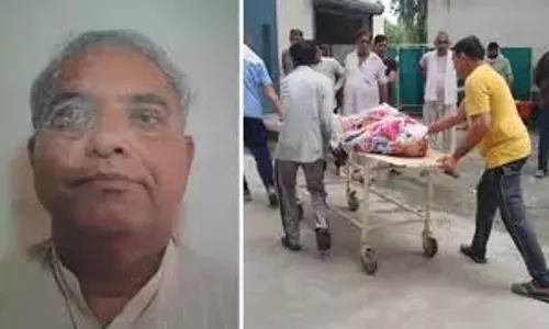 सड़क पर खड़ी पिकअप बनी हादसे की वजह, बाइक सवार की मौत सड़क पर खड़ी पिकअप बनी हादसे की वजह, बाइक सवार की मौत