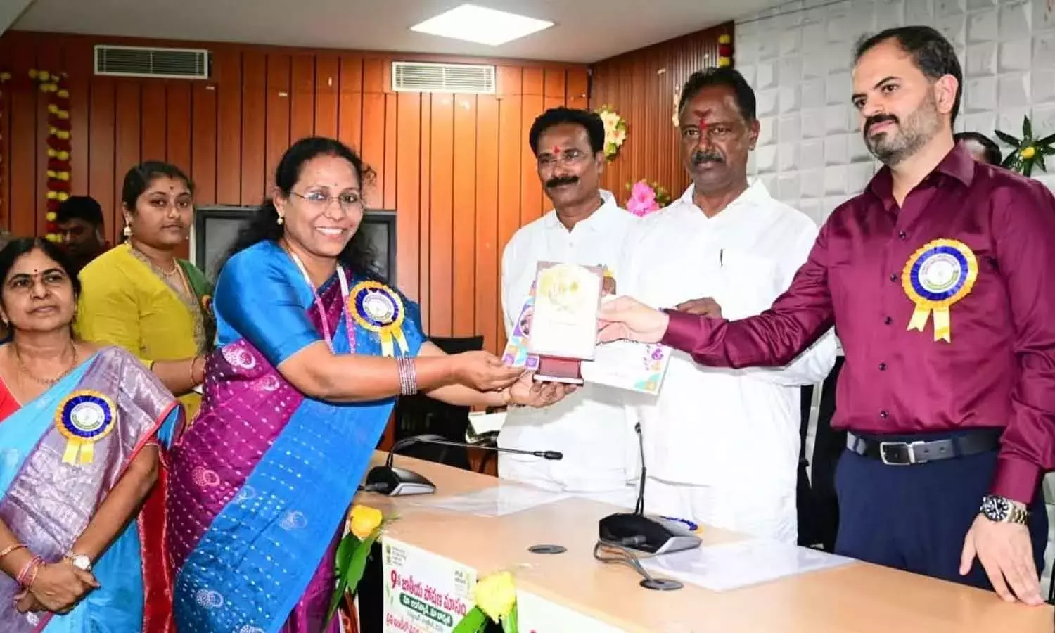 Telangana: विधायक ने की आंगनबाडी शिक्षकों की सेवाओं की सराहना
