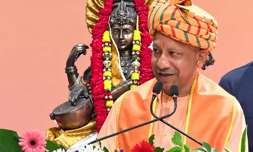 सीएम योगी ने 1975 के आपातकाल का किया जिक्र