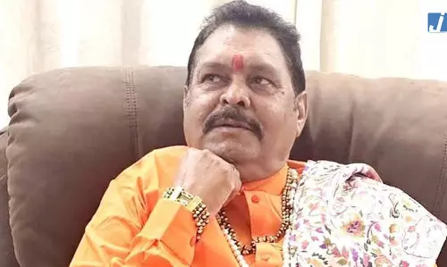 अंकिता भंडारी केस में CBI की एंट्री, पूर्व विधायक सुरेश राठौड़ के घर छापा अंकिता भंडारी केस में CBI की एंट्री, पूर्व विधायक सुरेश राठौड़ के घर छापा