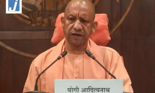 योगी आदित्यनाथ को केरल की अरुंधति ने भेजा शादी का न्योता