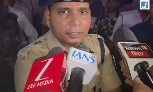 दुर्गा पूजा को लेकर पुलिस अलर्ट, 27 जगहों पर चेकिंग पॉइंट दुर्गा पूजा को लेकर पुलिस अलर्ट, 27 जगहों पर चेकिंग पॉइंट