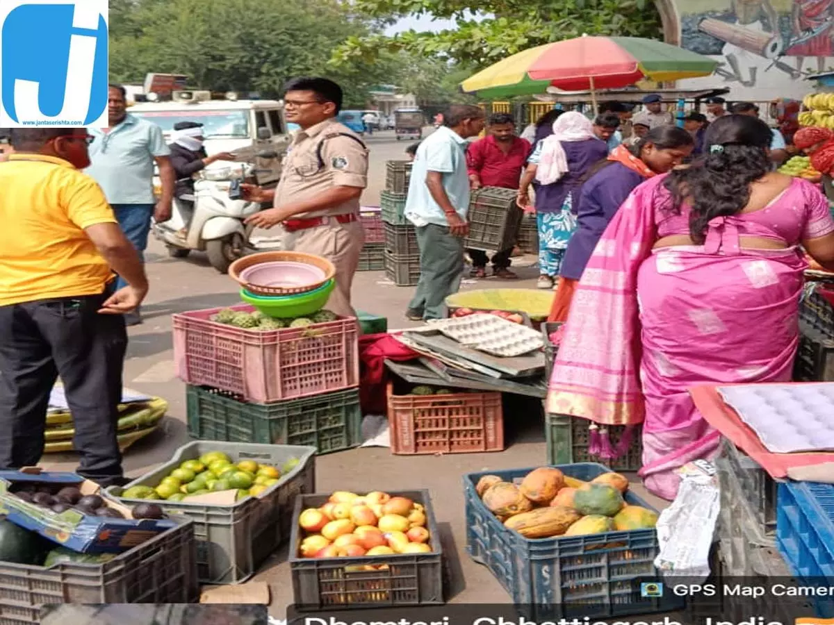 रायपुर में अतिक्रमण पर बड़ा एक्शन, पचपेड़ी नाका और MMI अंडरब्रिज से हटाए गए ठेले रायपुर में अतिक्रमण पर बड़ा एक्शन, पचपेड़ी नाका और MMI अंडरब्रिज से हटाए गए ठेले