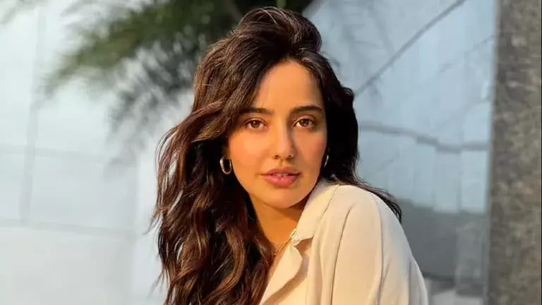 नेहा शर्मा की फर्जी AI कंटेंट वालों को चेतावनी: होगी कानूनी कार्रवाई नेहा शर्मा की फर्जी AI कंटेंट वालों को चेतावनी: होगी कानूनी कार्रवाई