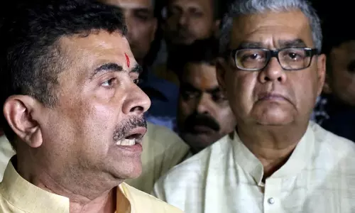 कोलकाता दुर्गा पूजा पंडाल में भगदड़ से 19 मौतें, CM शुभेंदु अधिकारी का बड़ा फैसला