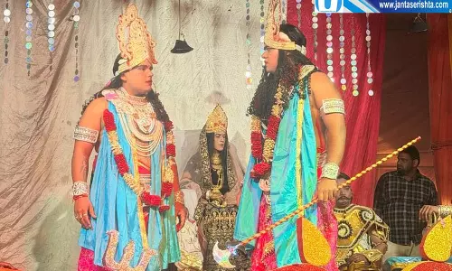 अमृतसर में फीकी पड़ी रामलीला की रौनक, घटते मंच और दर्शकों ने बढ़ाई चिंता अमृतसर में फीकी पड़ी रामलीला की रौनक, घटते मंच और दर्शकों ने बढ़ाई चिंता