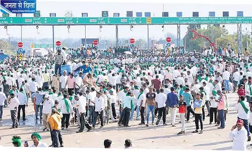 गन्ने के दाम बढ़ाने को लेकर किसानों के प्रदर्शन पर हाईकोर्ट सख्त गन्ने के दाम बढ़ाने को लेकर किसानों के प्रदर्शन पर हाईकोर्ट सख्त