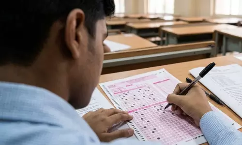 यूपी में 1198 पदों की भर्ती में बड़ा फर्जीवाड़ा, OMR शीट में अलग-अलग स्याही का इस्तेमाल