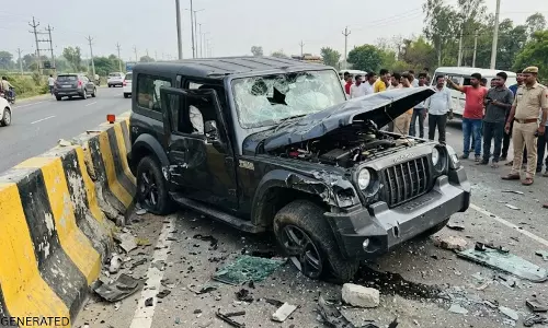 सहारनपुर में थार पलटी, 3 दोस्तों की मौत सहारनपुर में थार पलटी, 3 दोस्तों की मौत