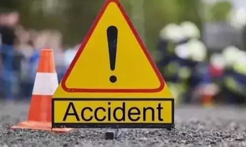 दर्दनाक सड़क हादसा: बुलेट की टक्कर से महिला की मौत दर्दनाक सड़क हादसा: बुलेट की टक्कर से महिला की मौत