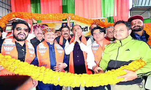 गलत तरीके से जिले बनाए तो सत्ता में आकर करेंगे रिव्यू