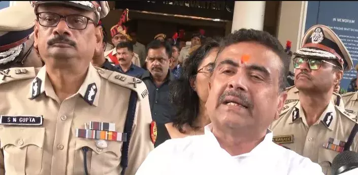 कोलकाता भगदड़: पीड़ित परिवारों से मिलेंगे सीएम अधिकारी कोलकाता भगदड़: पीड़ित परिवारों से मिलेंगे सीएम अधिकारी