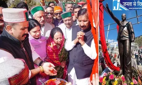 हिमाचल में वीरभद्र सिंह की 8 फीट ऊंची प्रतिमा का अनावरण, सराहन में उमड़ा जनसैलाब