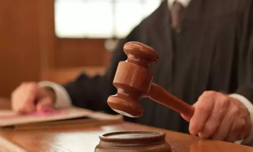 खतरनाक मांझे पर हाई कोर्ट का बड़ा निर्देश खतरनाक मांझे पर हाई कोर्ट का बड़ा निर्देश