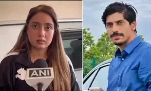 शिवा हत्याकांड की आरोपी श्रद्धा दुबे आगरा में दिखी, फिर फरार