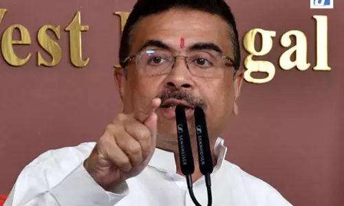 भगदड़ के बाद एक्शन में बंगाल सरकार, तीन दुर्गा पूजा समितियों को नोटिस