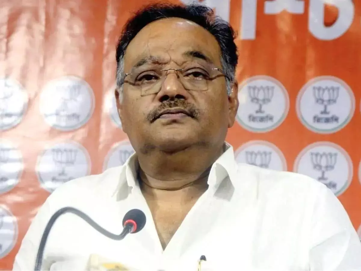 बंगाल की राजनीति में बड़ा मोड़, BJP ने फिर उठाई SIR की मांग बंगाल की राजनीति में बड़ा मोड़, BJP ने फिर उठाई SIR की मांग