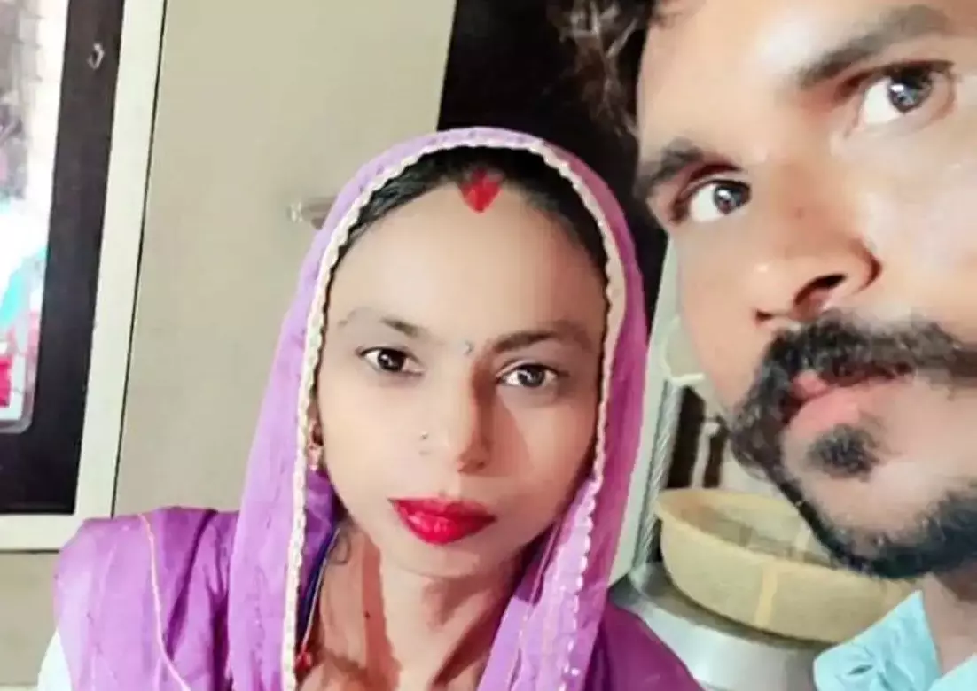 जलघर में दर्दनाक हादसा, पति-पत्नी की मौत और बच्चा सुरक्षित बचा जलघर में दर्दनाक हादसा, पति-पत्नी की मौत और बच्चा सुरक्षित बचा