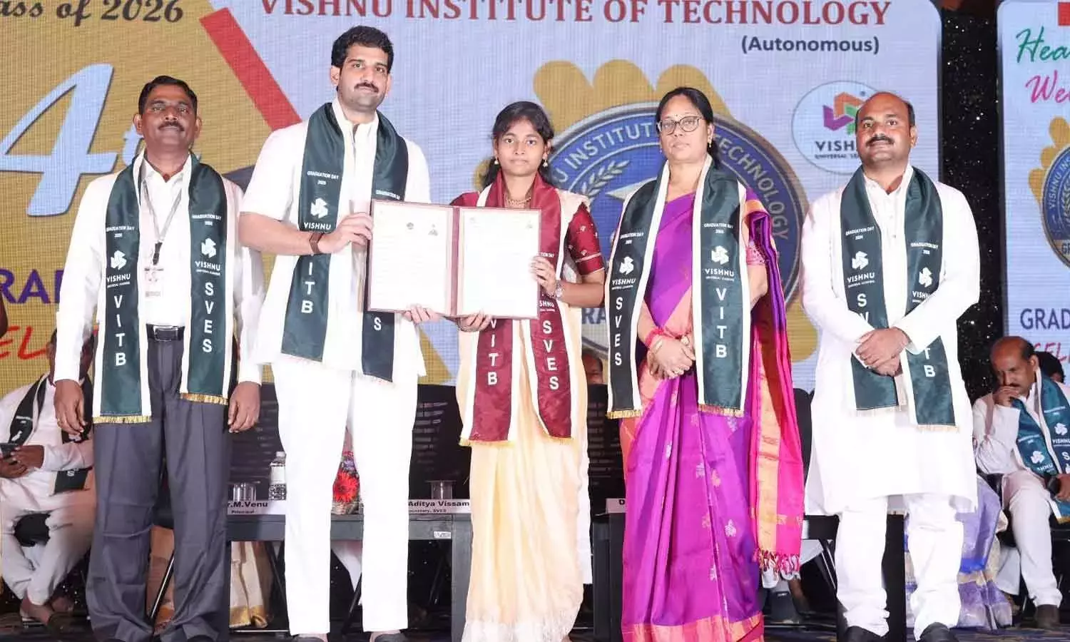 वीआईटी भीमावरम 781 स्नातकों को डिग्री प्रदान करता है वीआईटी भीमावरम 781 स्नातकों को डिग्री प्रदान करता है