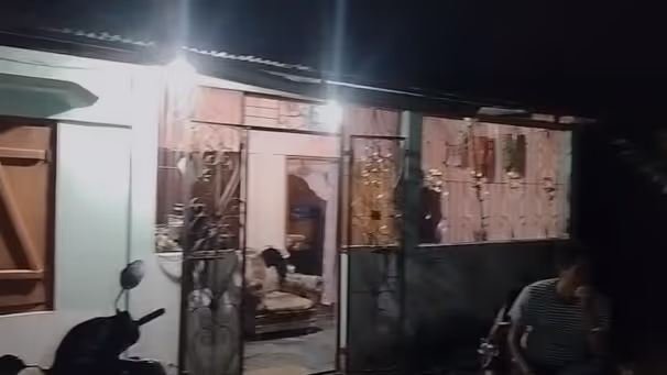 सप्तमी पर कछार में चोरी: घर से सोने के जेवर और नकदी पार सप्तमी पर कछार में चोरी: घर से सोने के जेवर और नकदी पार