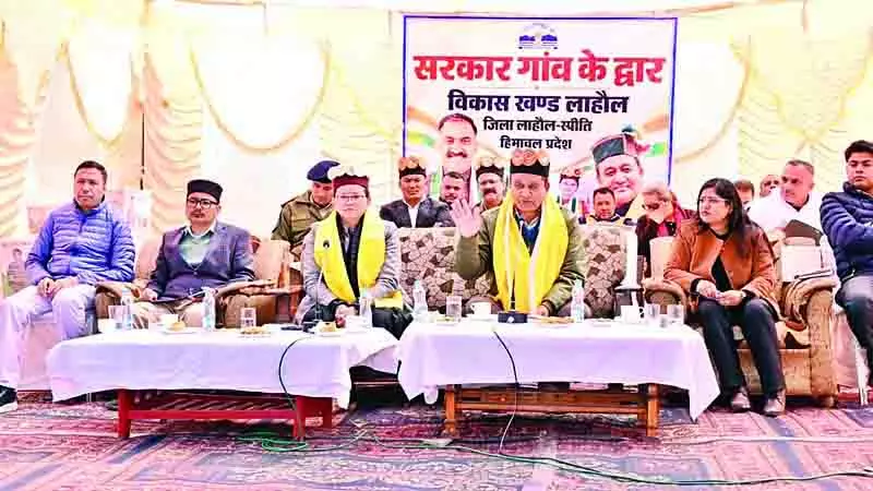 लंबित परियोजनाओं को समय पर पूरा करें लंबित परियोजनाओं को समय पर पूरा करें