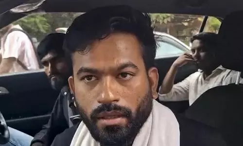 दिल्ली में सीजेपी आंदोलन को झटका, दो नेताओं की गिरफ्तारी से बढ़ीं मुश्किलें दिल्ली में सीजेपी आंदोलन को झटका, दो नेताओं की गिरफ्तारी से बढ़ीं मुश्किलें