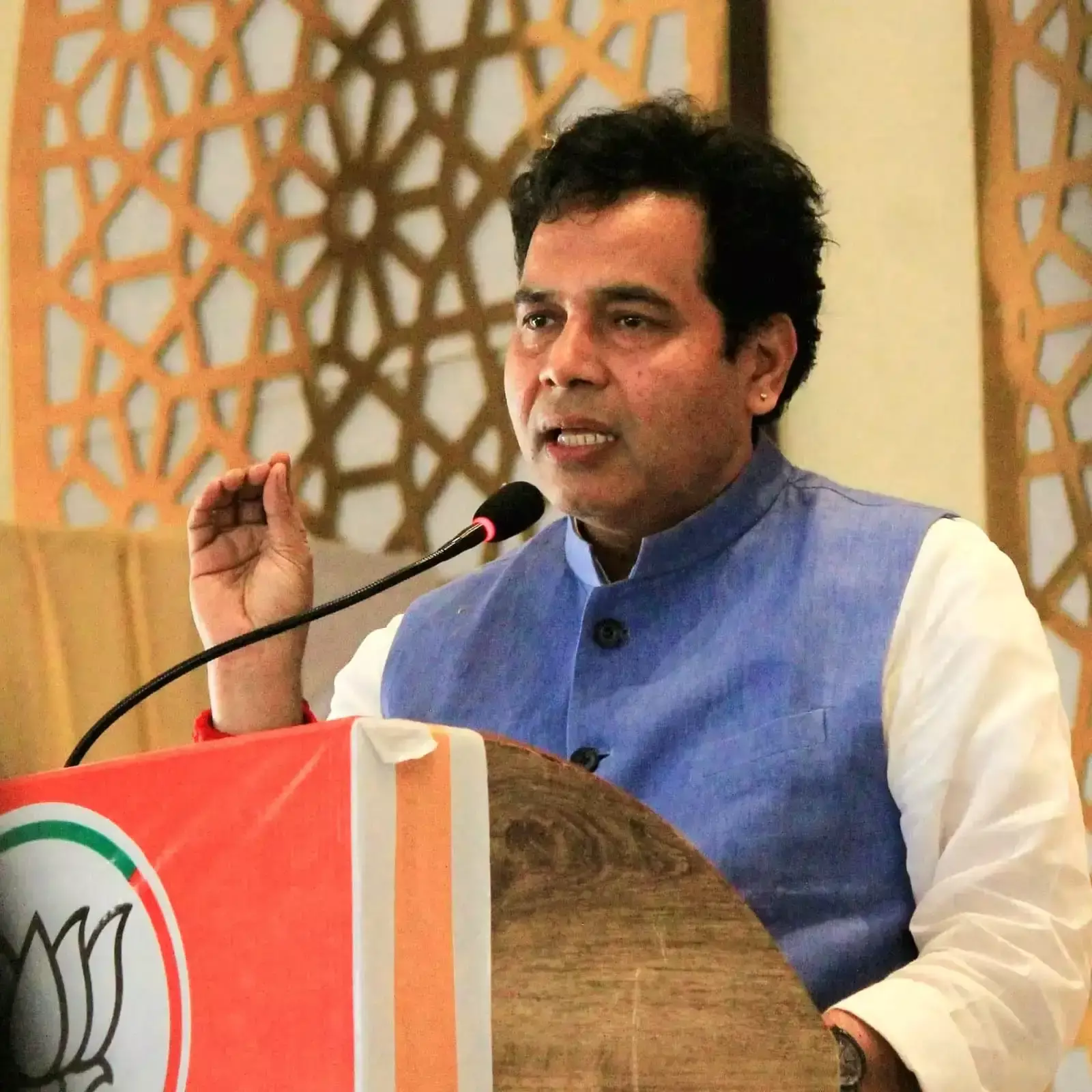 हिमाचल में संगठन मजबूत करने के लिए नौ दिन प्रवास करेंगे श्रीकांत शर्मा हिमाचल में संगठन मजबूत करने के लिए नौ दिन प्रवास करेंगे श्रीकांत शर्मा