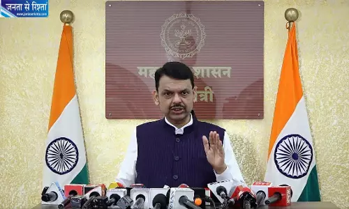 टाइगर श्रॉफ फायरिंग केस में CM फडणवीस का बड़ा बयान
