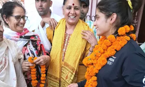 हरियाणा की बेटियों ने मंच पर बिखेरी चमक, चुनौतियां अब भी बरकरार हरियाणा की बेटियों ने मंच पर बिखेरी चमक, चुनौतियां अब भी बरकरार