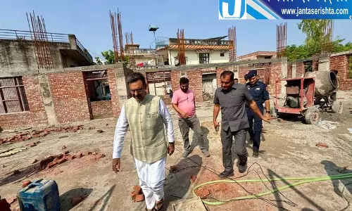 विधानसभा अध्यक्ष कल्याण ने सामुदायिक केंद्र के निर्माण कार्य की समीक्षा की