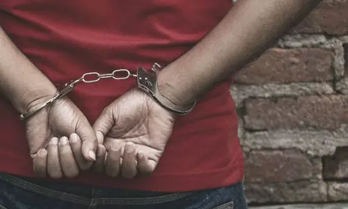 किश्तवाड़ में एसपीओ हत्याकांड सुलझाने का दावा, दो आरोपी पकड़े गए किश्तवाड़ में एसपीओ हत्याकांड सुलझाने का दावा, दो आरोपी पकड़े गए