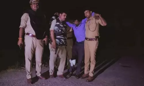 पुलिस मुठभेड़ में तार चोर गिरोह का बदमाश घायल, पैर में लगी गोली, साथी फरार