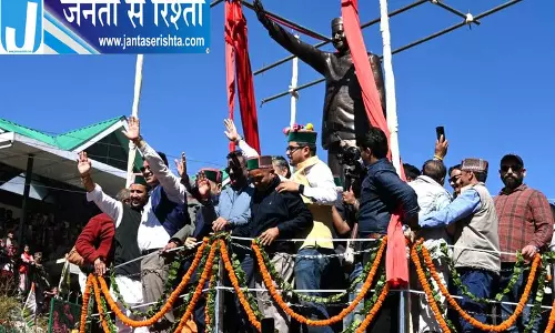 हिमाचल के दिलों में हमेशा जिंदा रहेंगे वीरभद्र सिंह: अग्निहोत्री